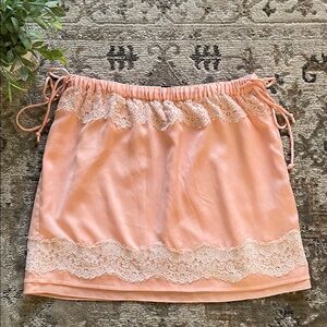 RARE Banana Republic Peach Skirt with Lace Detail